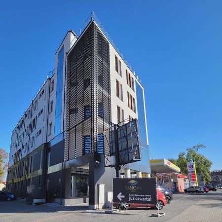 Hotel Sanova Jarosław エクステリア 写真