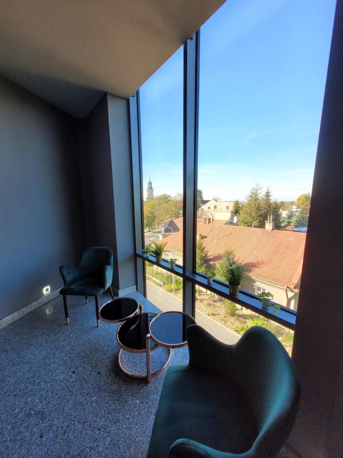 Hotel Sanova Jarosław エクステリア 写真